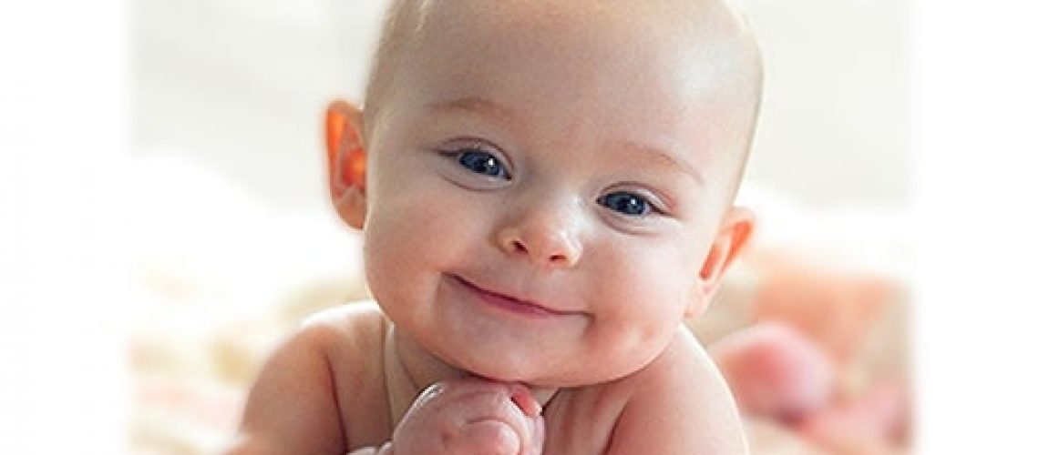 prvi_sat_u_zivotu_bebe-min